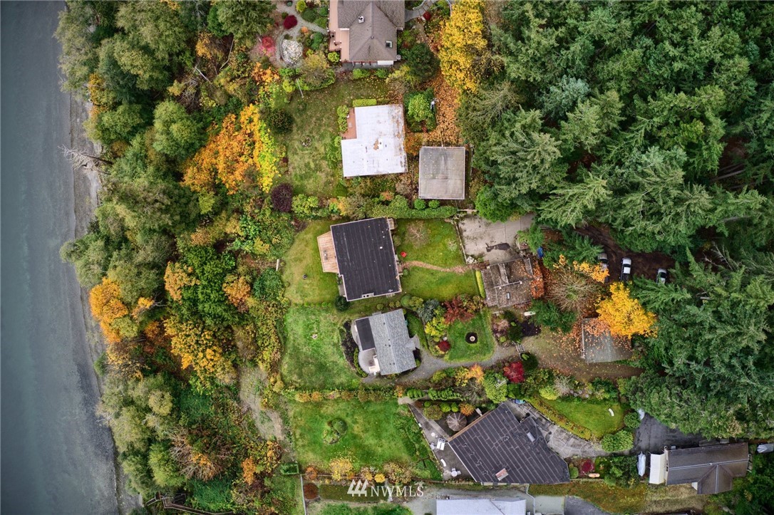 528 Maple Grove Road Camano Island, WA 98282 - Photo 22 of 25 Gallery Image 22