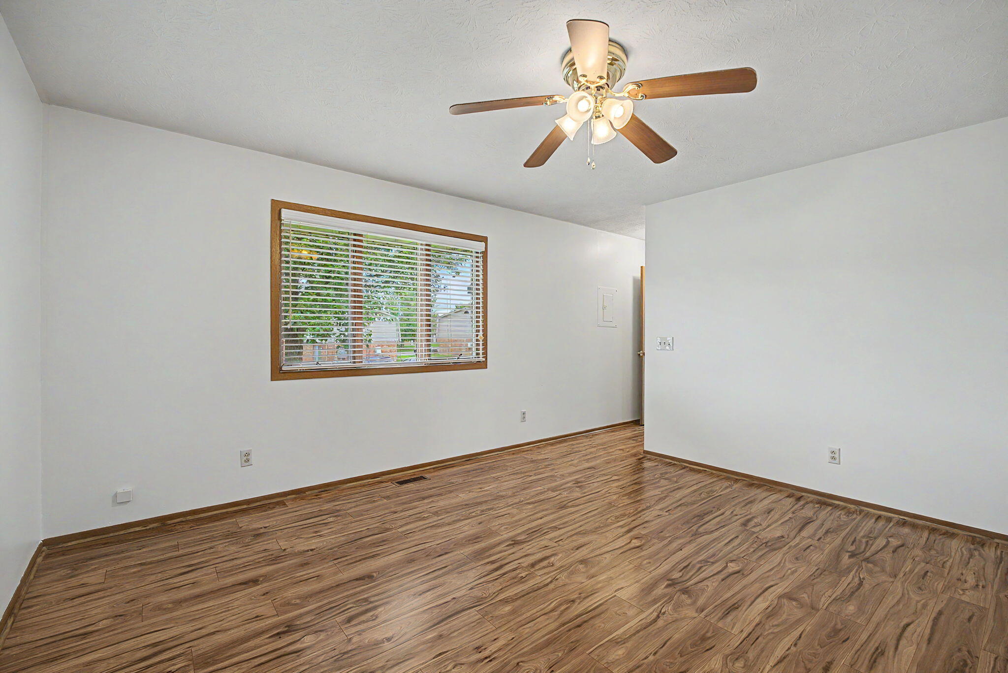 2939 Avery Circle Springfield, OH 45503 - Photo 15 of 25 24-web-or-mls-2939-avery-cir