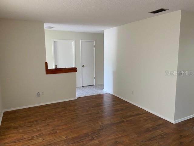 17499 Hanna Road Lutz, FL 33549 - Photo 7 of 9