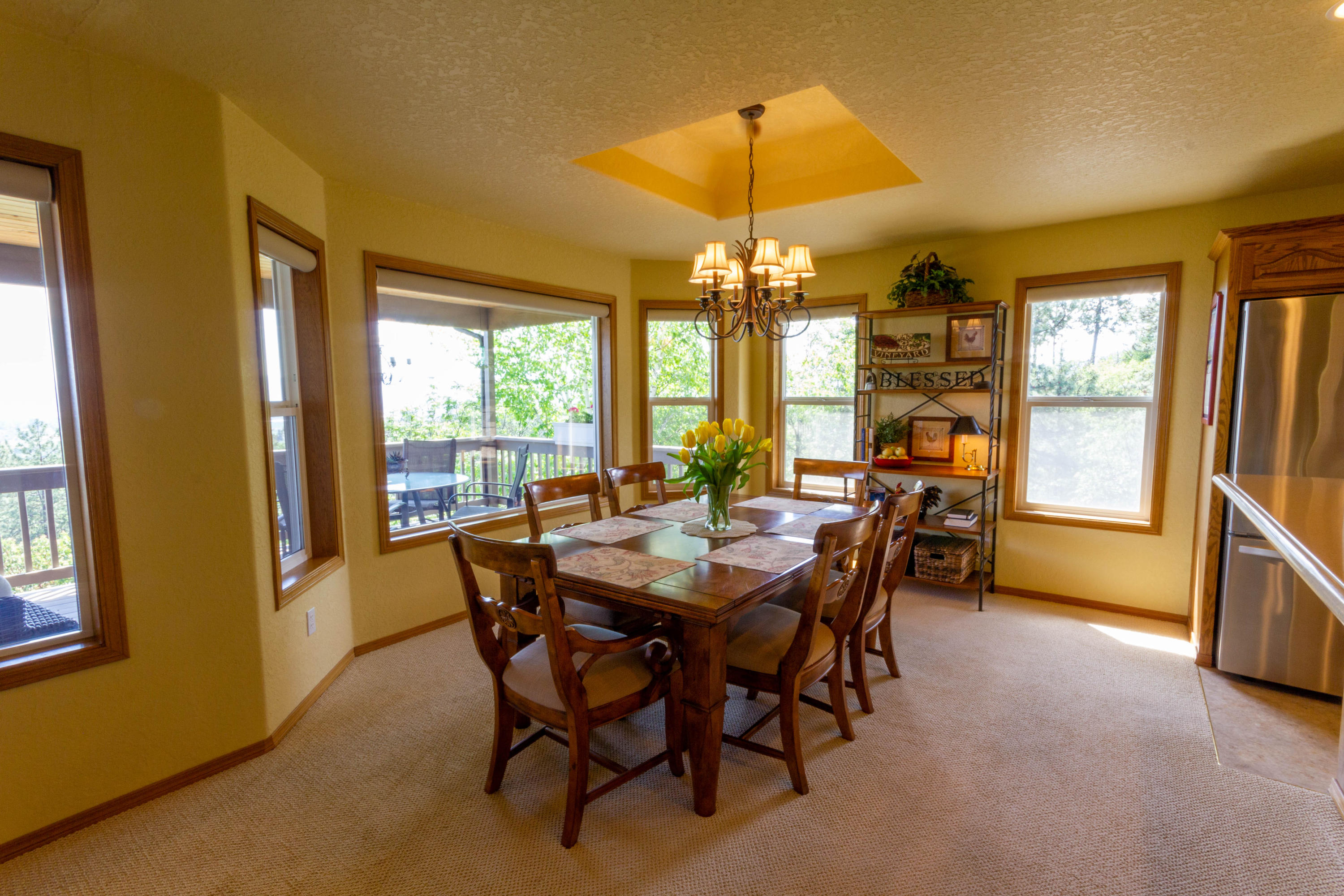 2811 Old Military Road Central Point, OR 97502 - Photo 12 of 44 8