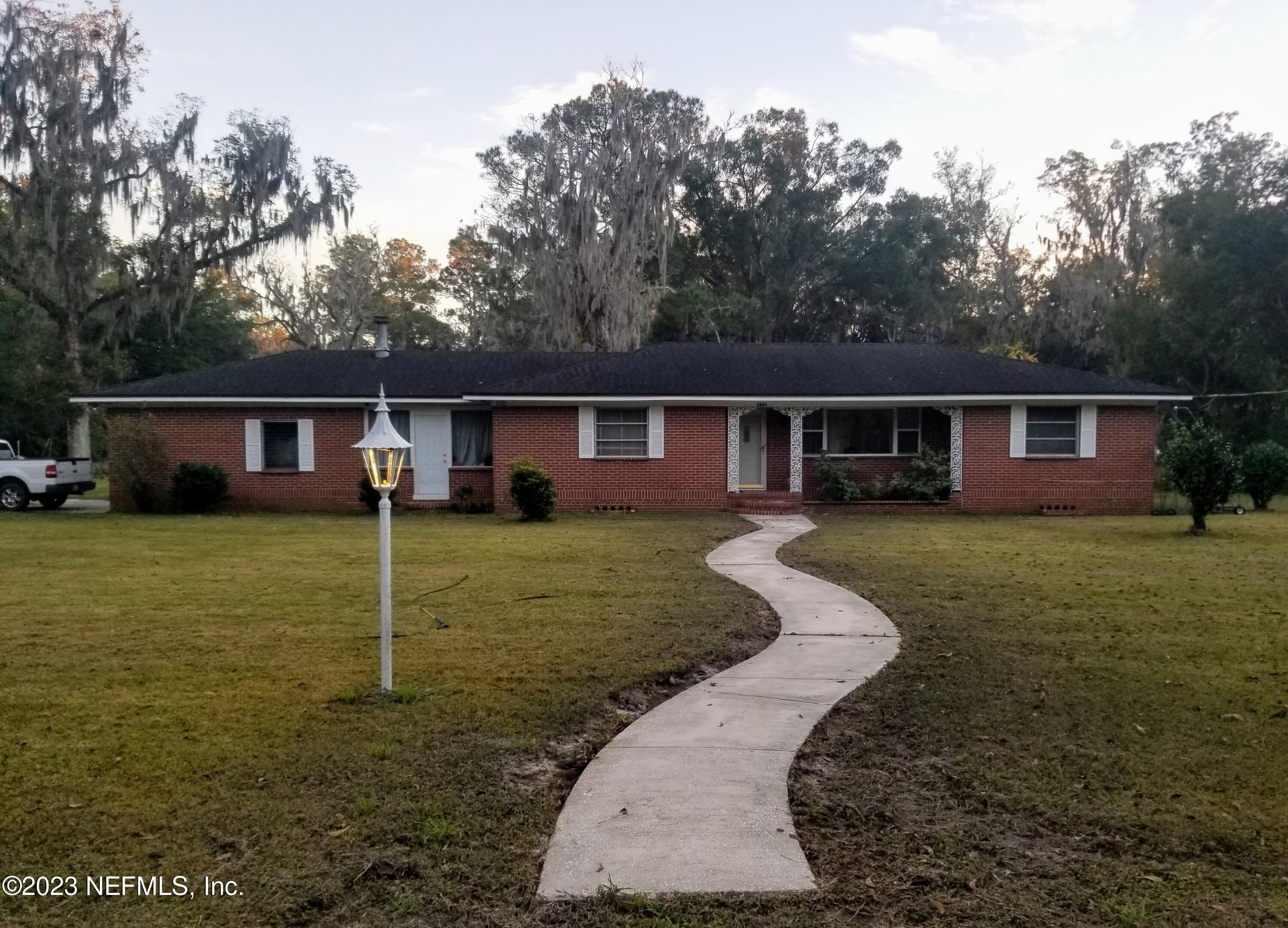 6004 Pickettville Road Jacksonville, FL 32254 - Photo 1 of 33 Front View