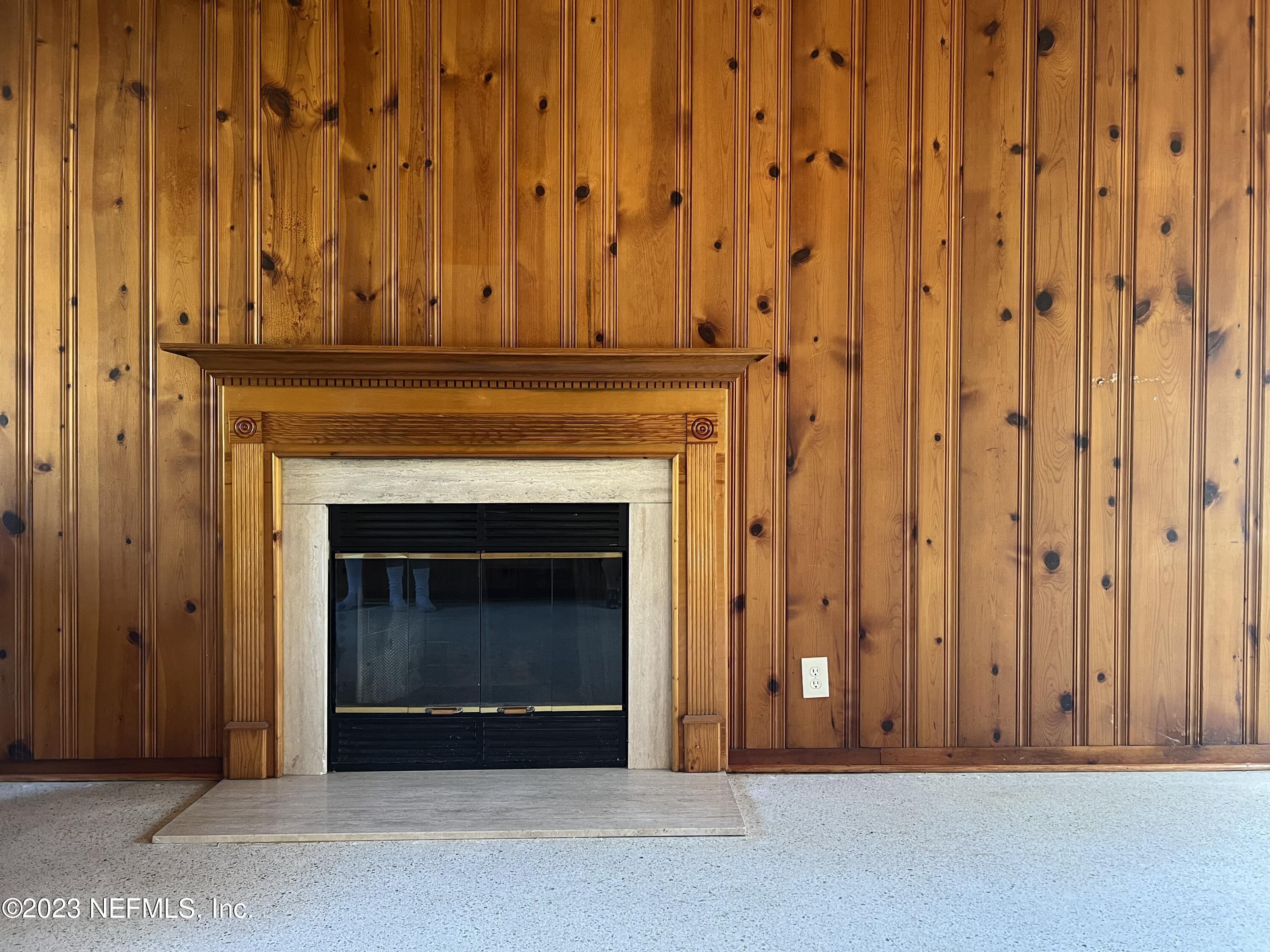 6004 Pickettville Road Jacksonville, FL 32254 - Photo 18 of 33 Family Rm