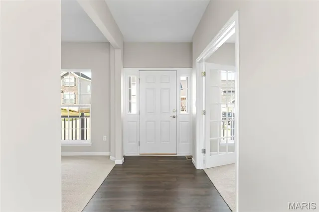 $502,900 | 2 Hermitage Ii At Langeneckert Farms Estates Street, St. Louis, MO 63129