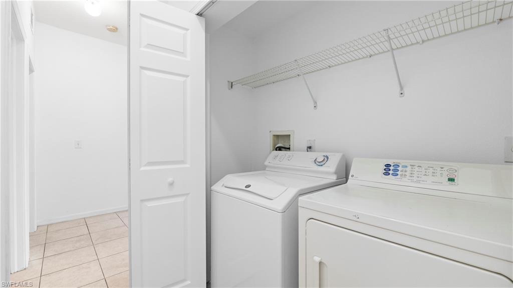 7947 Terrace Ridge Drive Temple Terrace, FL 33637 - Photo 18 of 38 Laundry area