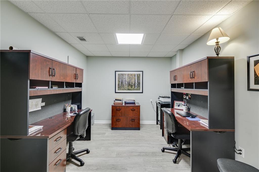 982 Spring Park Lane Suwanee, GA 30024 - Photo 27 of 40 Gallery Image 27