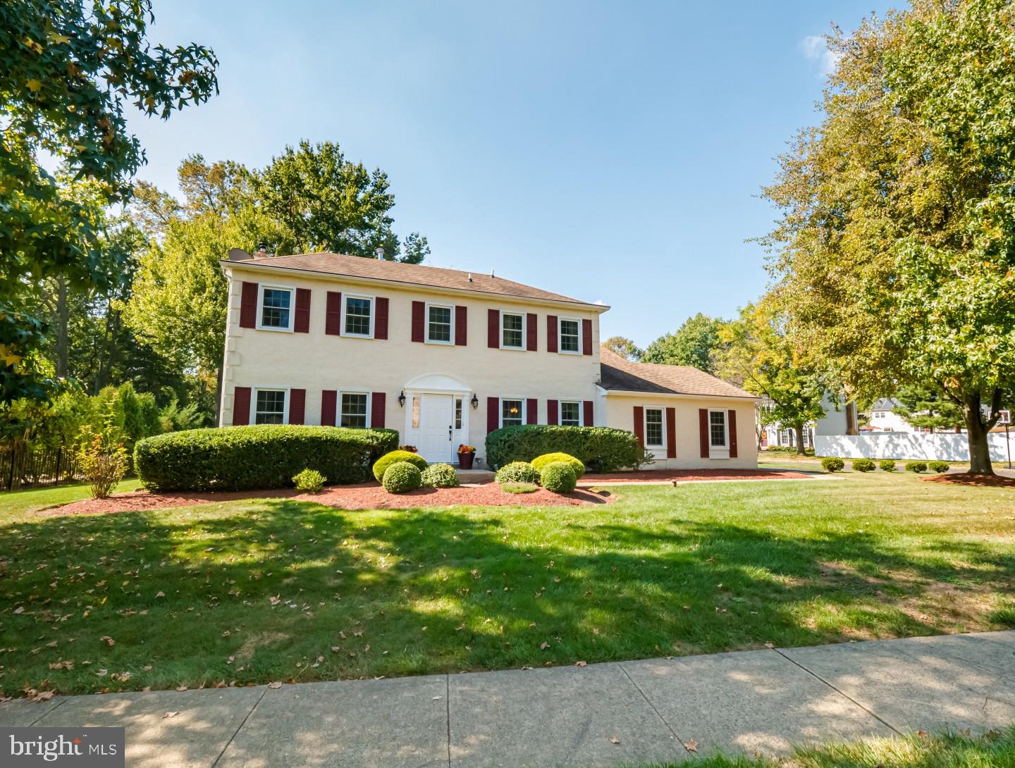 329 Flint Road Langhorne, PA 19047 - Photo 2 of 45 Gallery Image 2