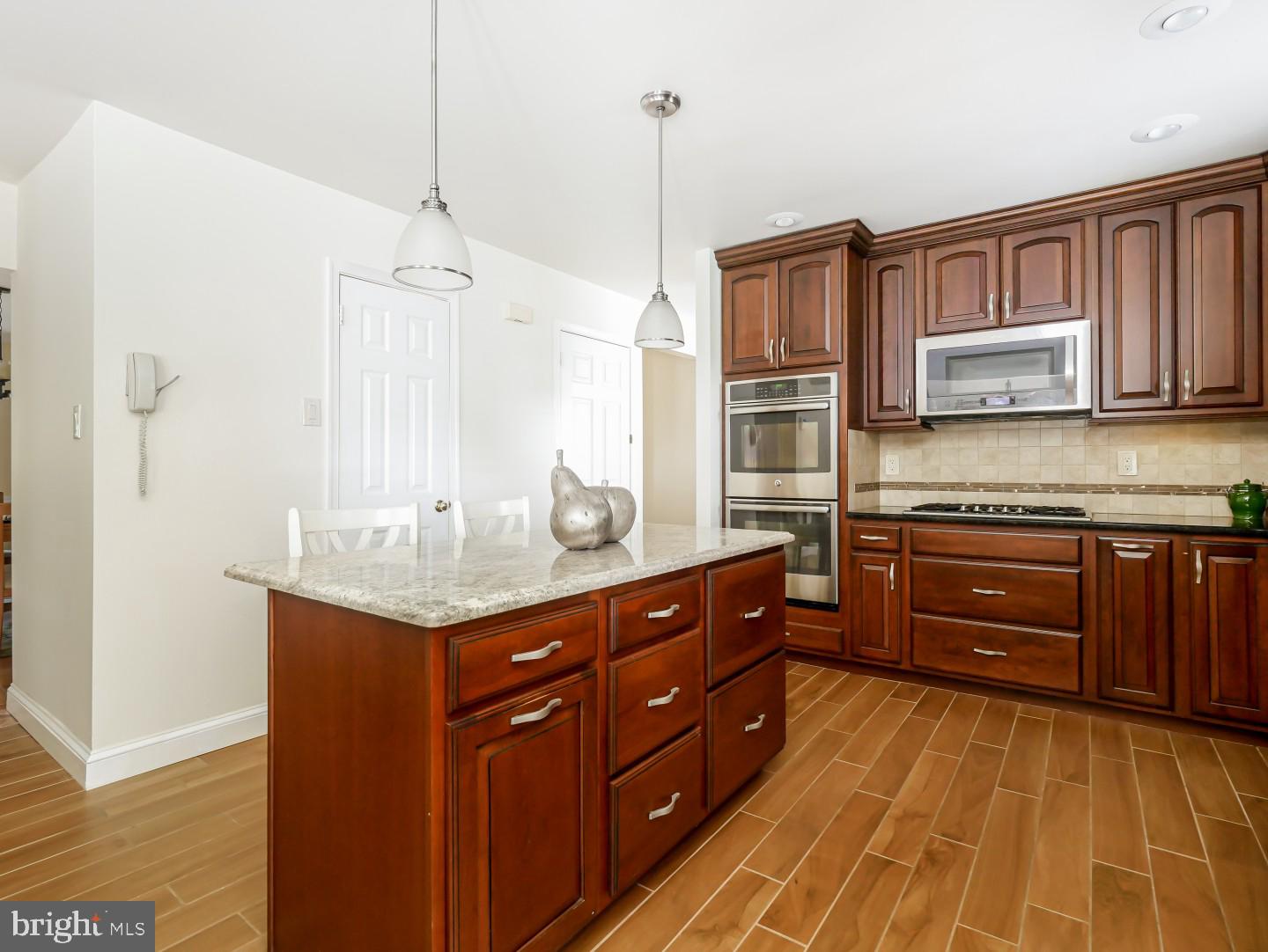 329 Flint Road Langhorne, PA 19047 - Photo 16 of 45 Gallery Image 16