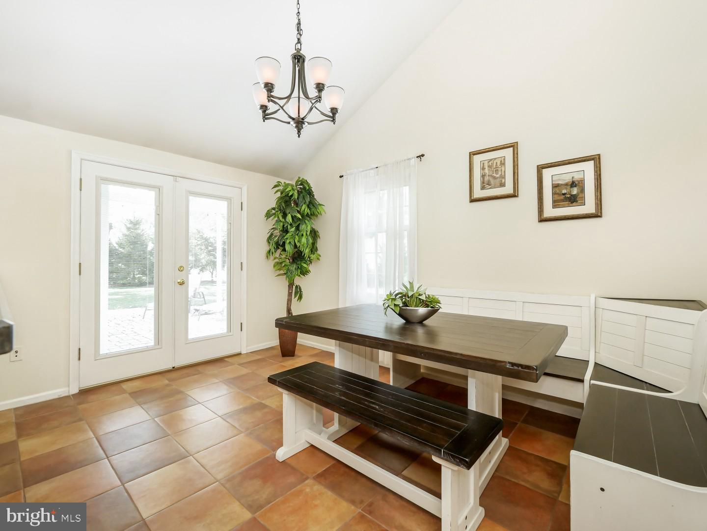 329 Flint Road Langhorne, PA 19047 - Photo 19 of 45 Gallery Image 19