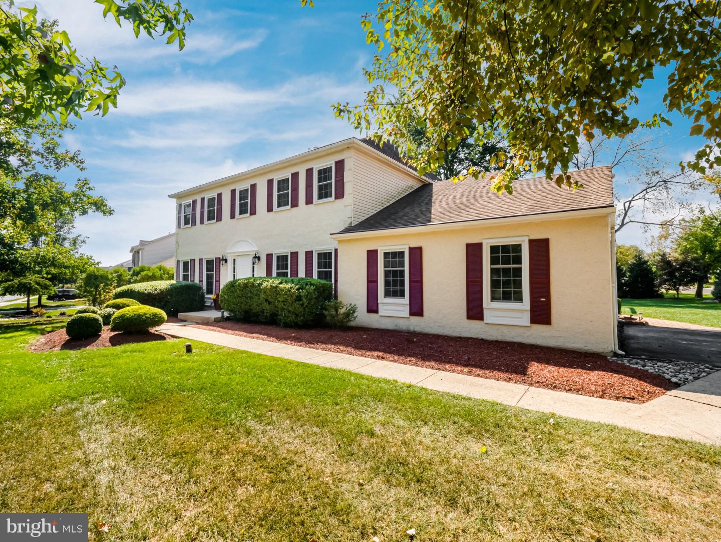 329 Flint Road Langhorne, PA 19047 - Photo 3 of 45 Gallery Image 3