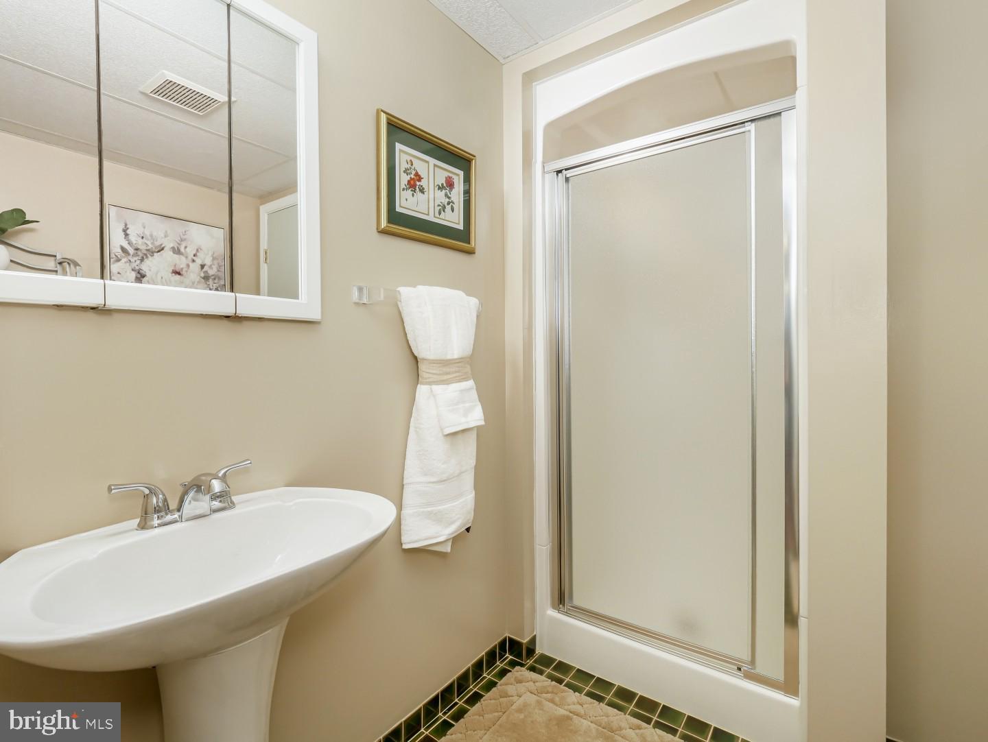 329 Flint Road Langhorne, PA 19047 - Photo 37 of 45 Gallery Image 37