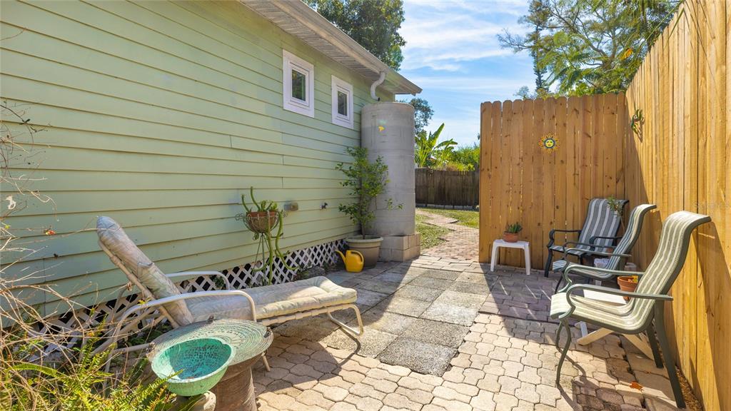 4030 Worcester Road Sarasota, FL 34231 - Photo 29 of 35 Gallery Image 29