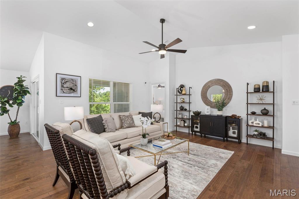 2 Aspen Ii At Grove St. Louis, MO 63123 - Photo 8 of 27