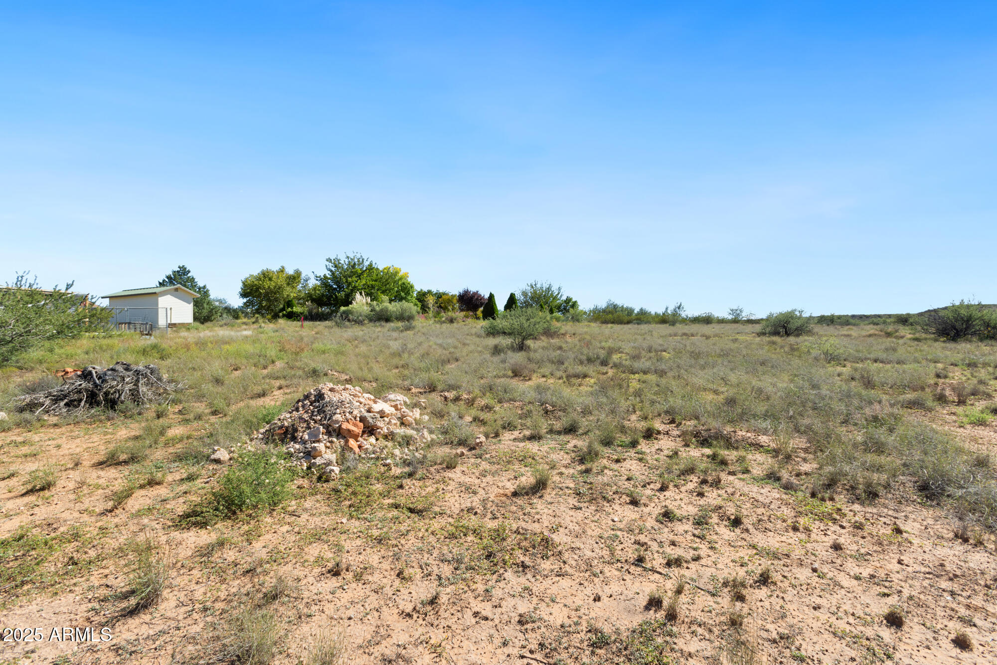1970 Equestrian Way Cornville, AZ 86325 - Photo 9 of 13 a view of a field with an ocean