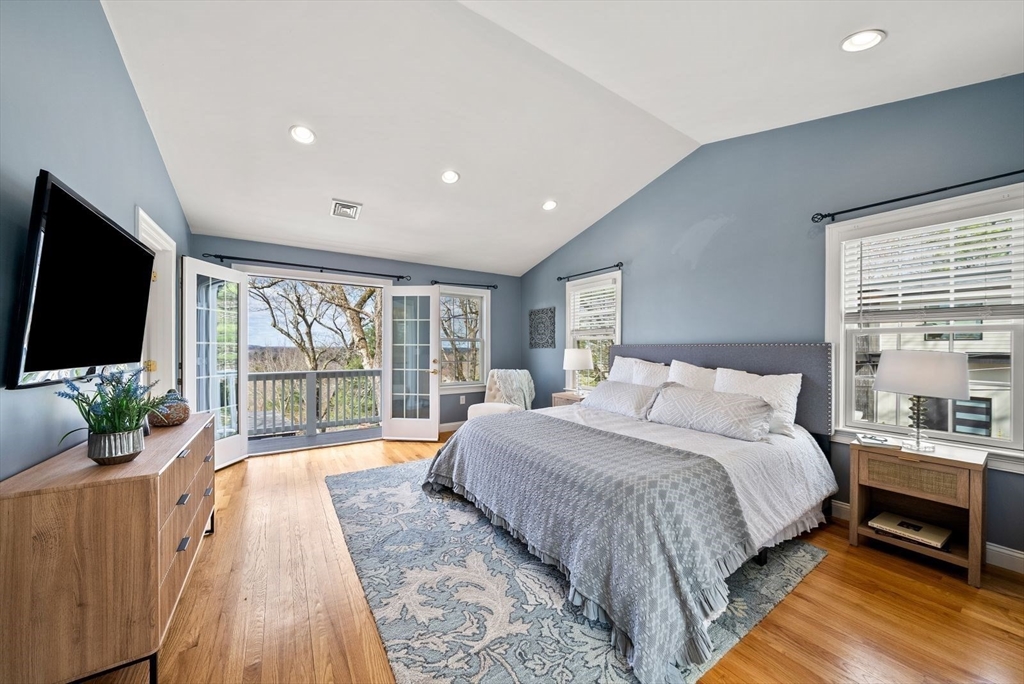 166 Hillcrest Road Needham, MA 02492 - Photo 24 of 41