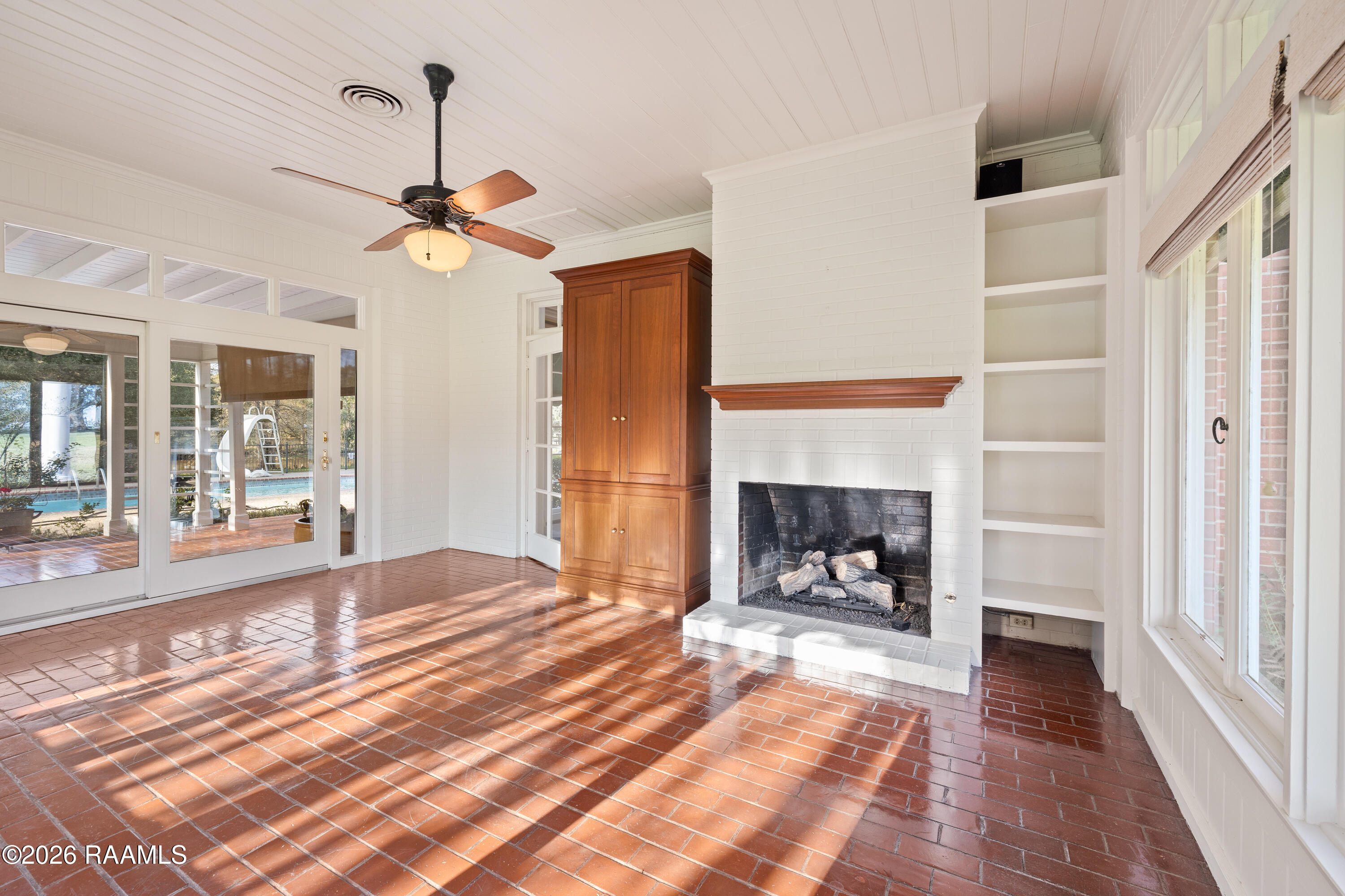 6302 Old Jeanerette Road New Iberia, LA 70563 - Photo 13 of 59