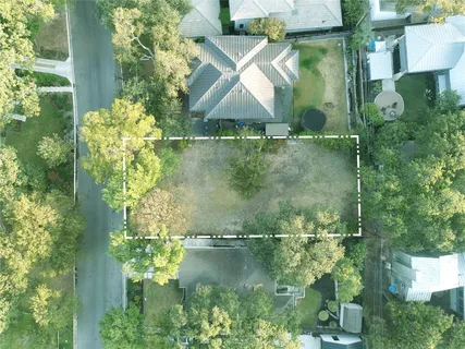 $1,100,000 | 2005 Forest Trail, Austin, TX 78703