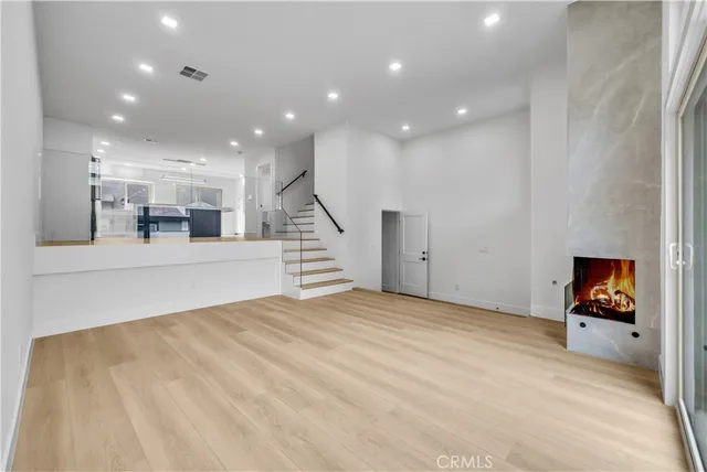 $1,698,000 | 10 Starfall, Unit 11, Irvine, CA 92603