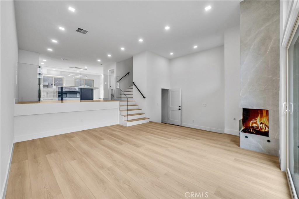 10 Starfall, Unit 11 Irvine, CA 92603 - Photo 4 of 29