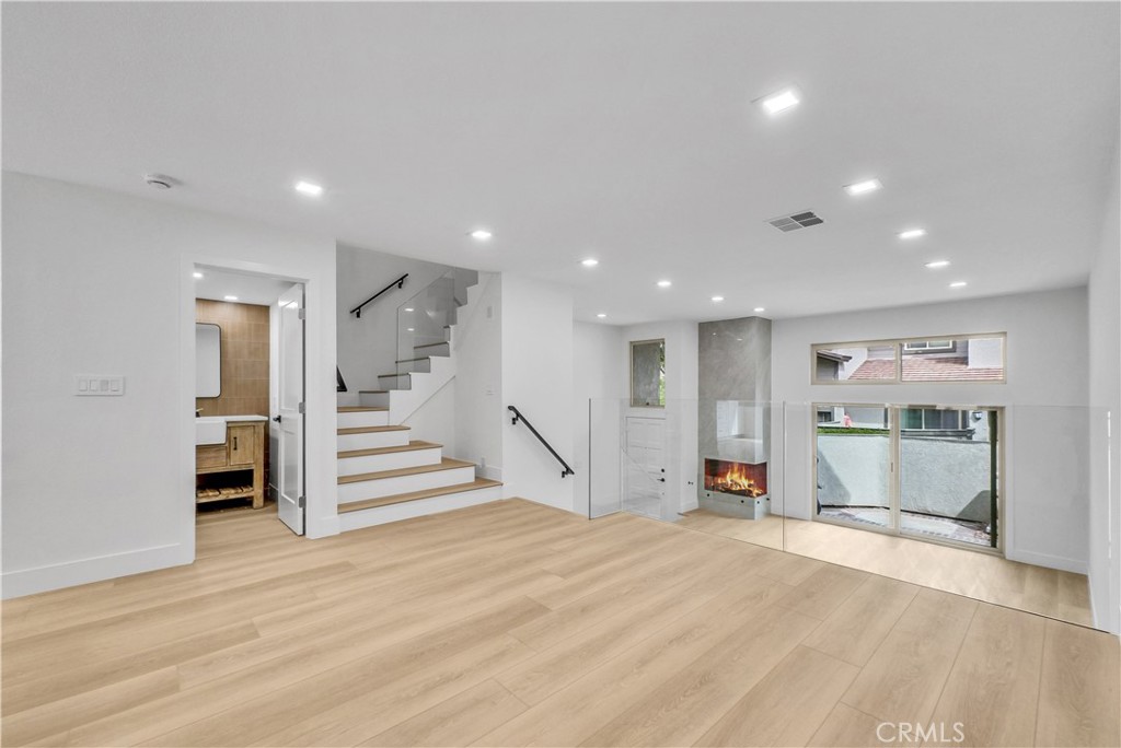 10 Starfall, Unit 11 Irvine, CA 92603 - Photo 6 of 29