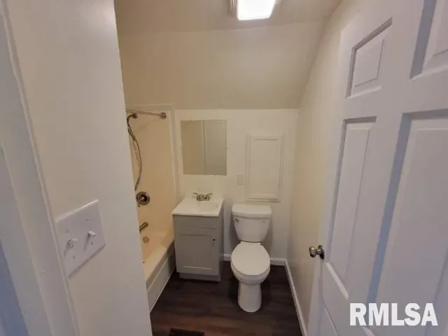 $195,000 | 125 Calumet Road, Marquette Heights, IL 61554