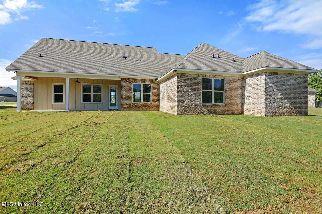 116 Trace Pointe Place Clinton, MS 39056 - Photo 32 of 32 116 Trace Pointe Place 31