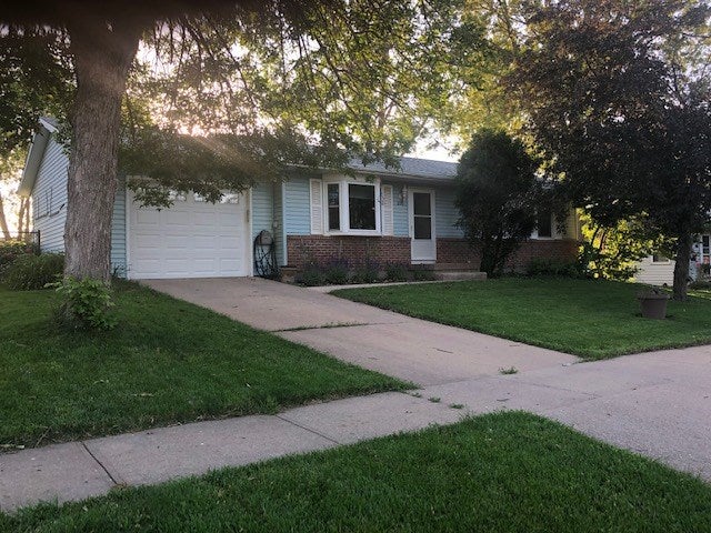 895 Prairie Ridge Road North Liberty, IA 52317 - Photo 1 of 13 Gallery Image 1