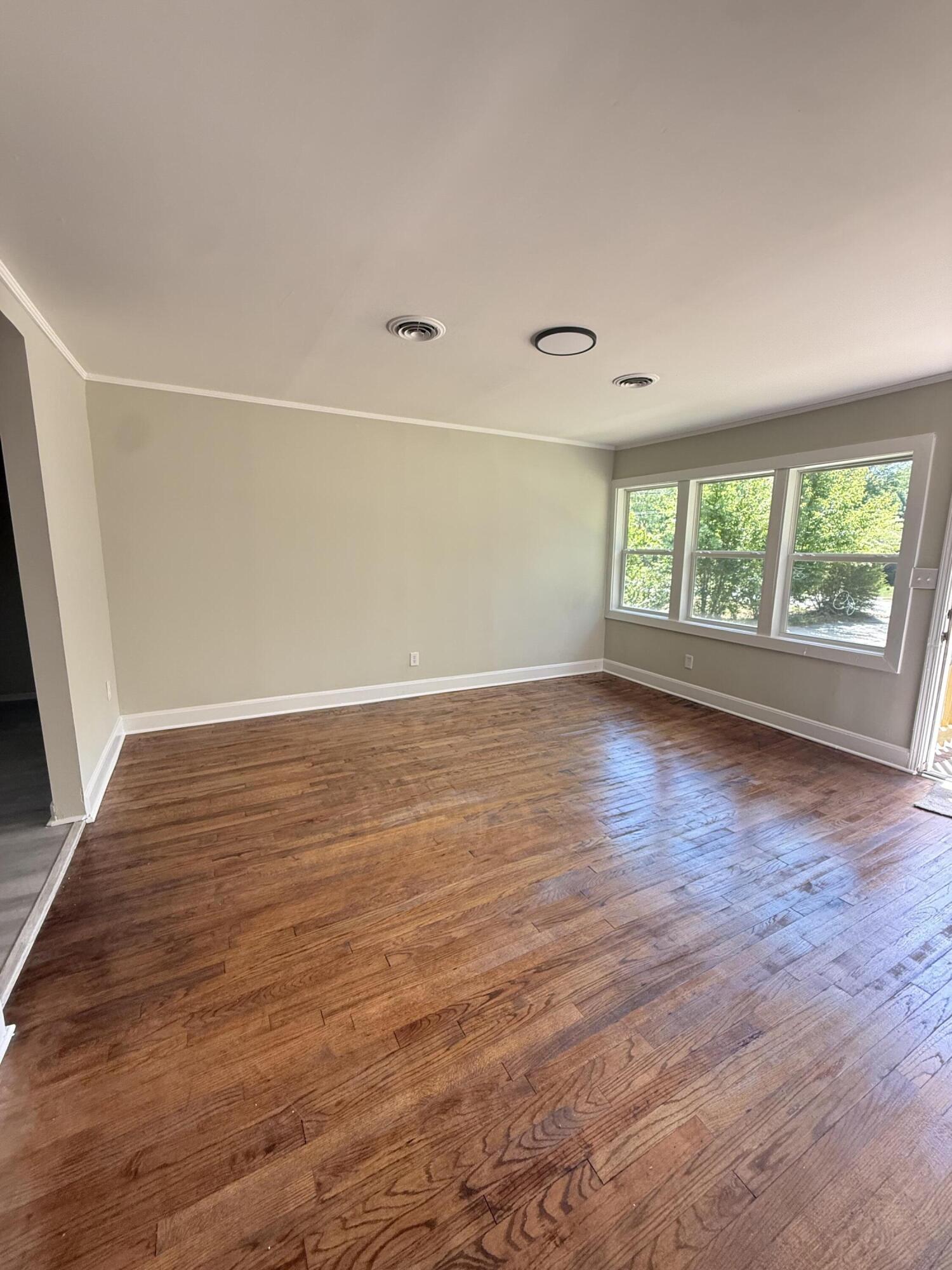 311 Lee Street Sumter, SC 29150 - Photo 6 of 35