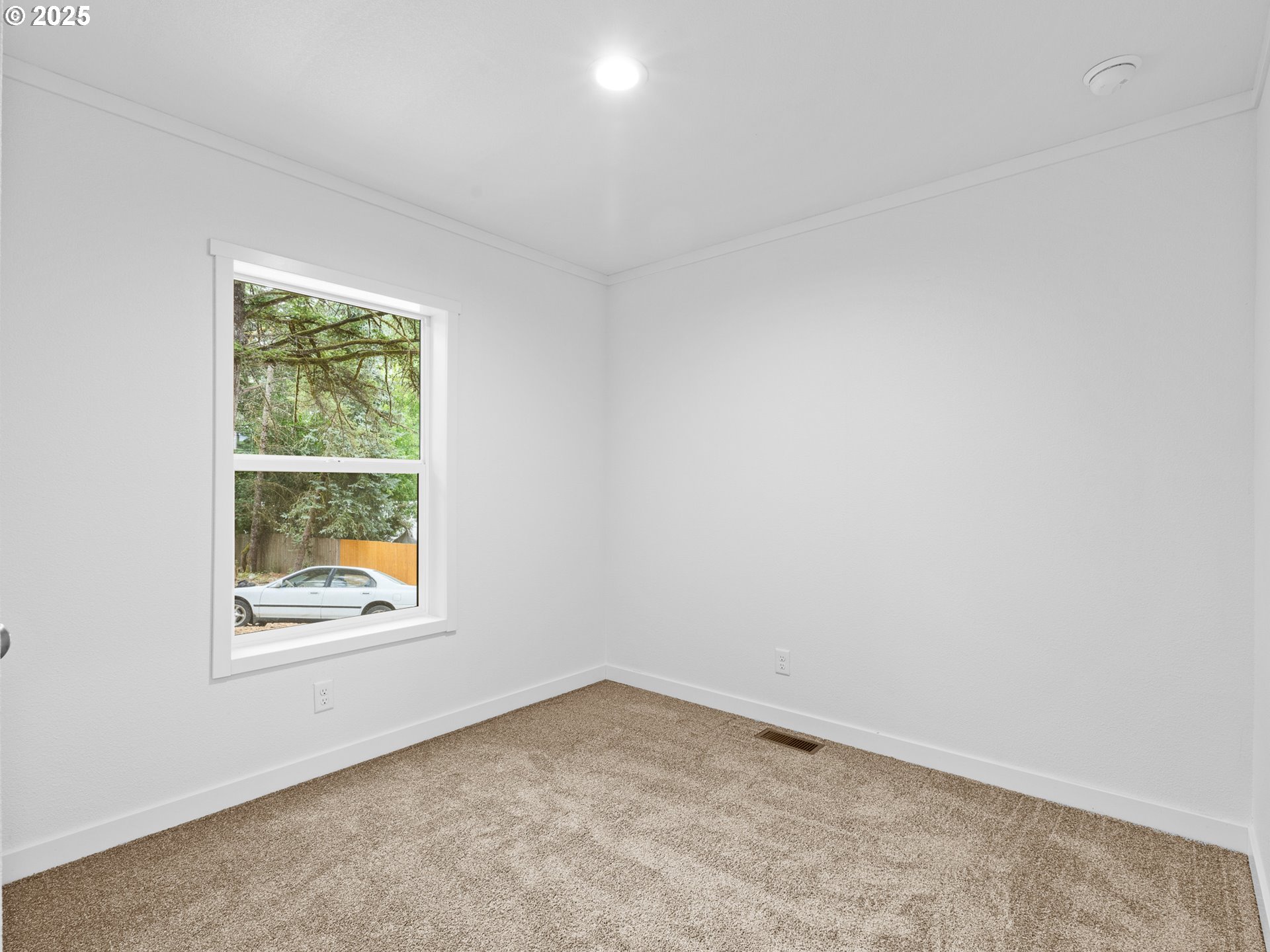 54839 Southwest South Road Gaston, OR 97119 - Photo 14 of 15 an empty room with windows