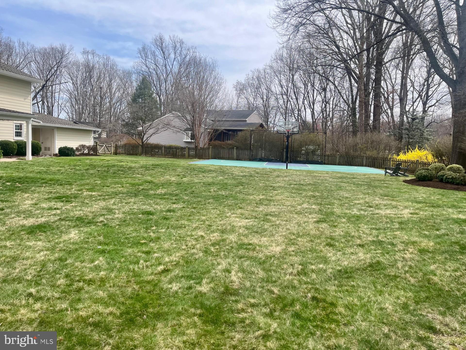 1714 Saddle Ridge Court Vienna, VA 22182 - Photo 6 of 21