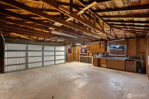 $575,000 | 10702 Douglas Drive Southwest, Lakewood, WA 98499
