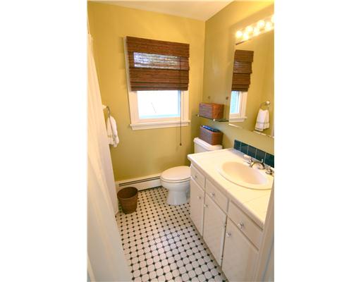 7 Cold Spring Road Barrington, RI 02806 - Photo 10 of 16 Bathroom.