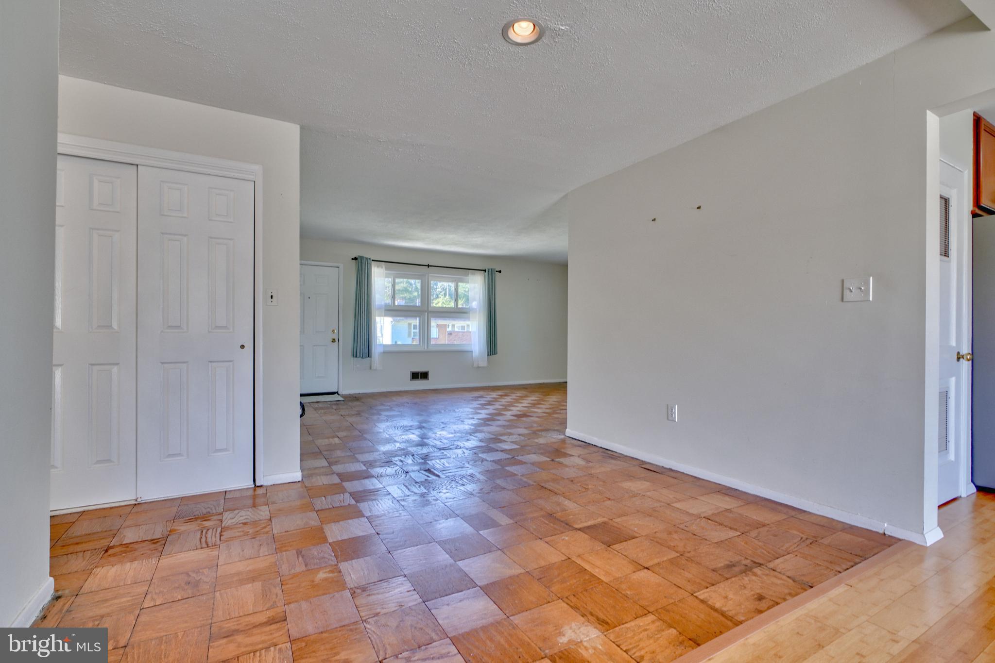 8724 Roper Road Parkville, MD 21234 - Photo 16 of 41 Gallery Image 16