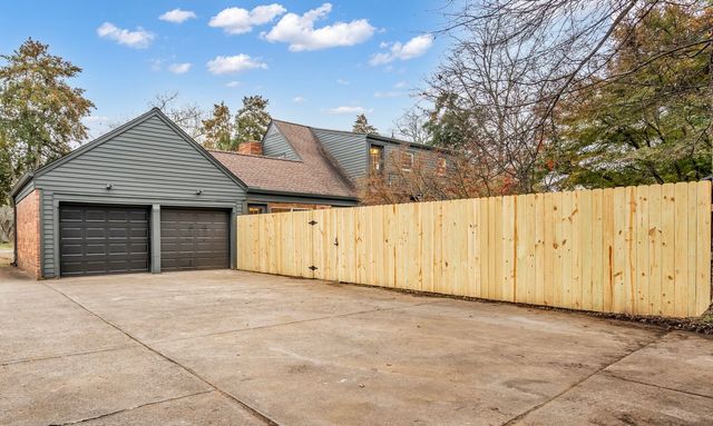 a view of a house with a garage