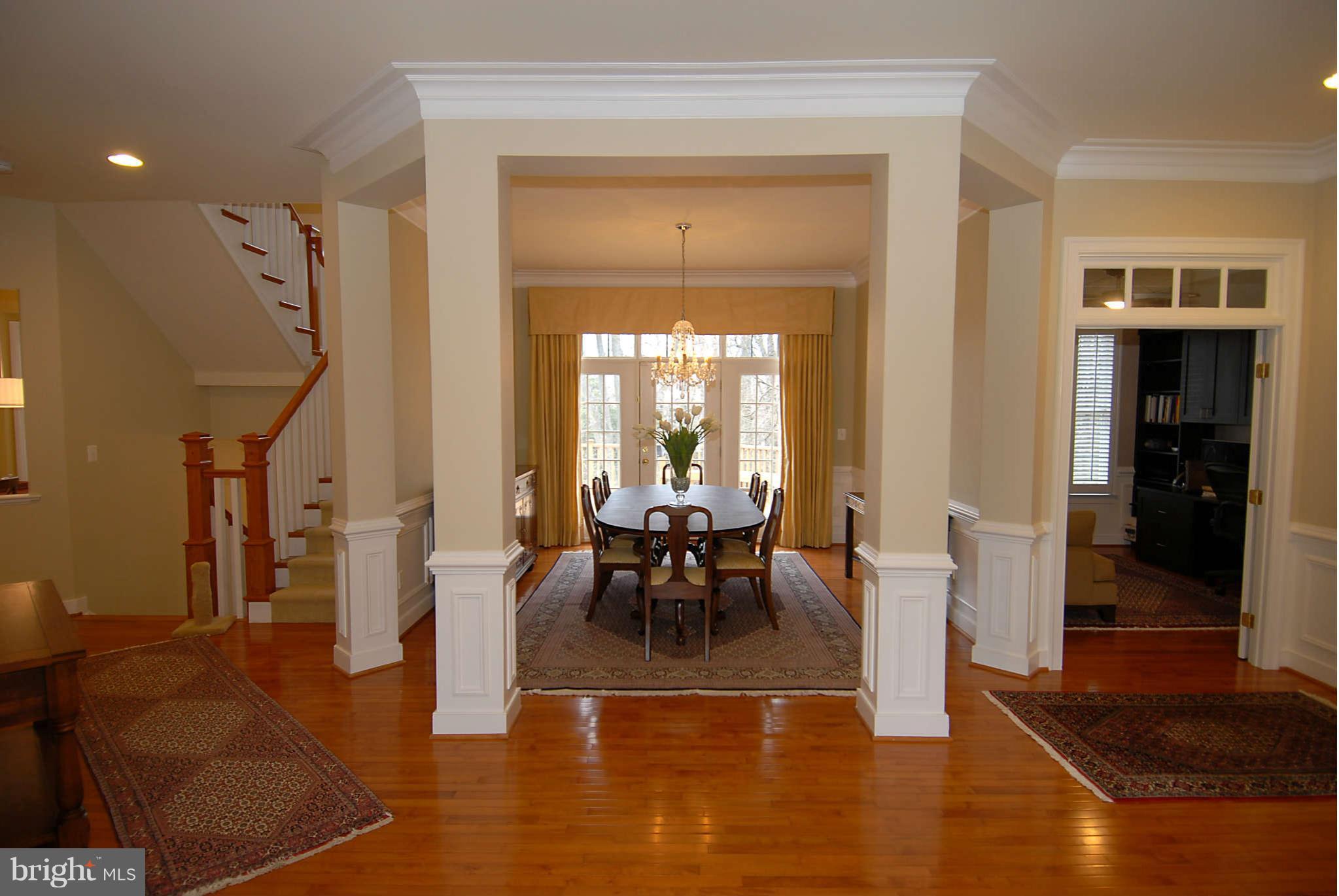 7319 Gordons Road Falls Church, VA 22043 - Photo 6 of 30 from foyer