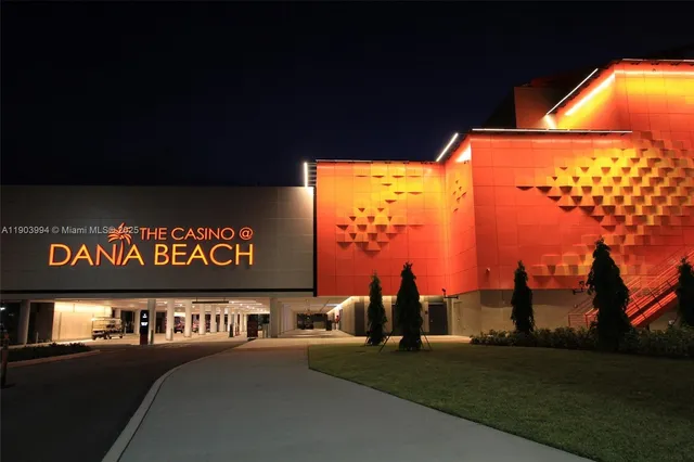 a view of a pathway both side of building