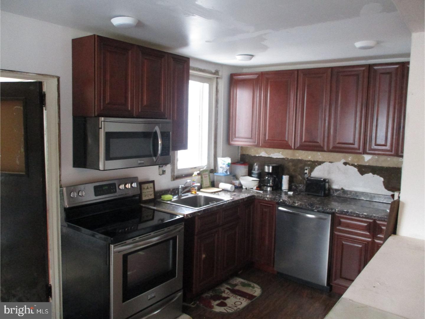 353 Blanchard Road Drexel Hill, PA 19026 - Photo 7 of 13 Gallery Image 7