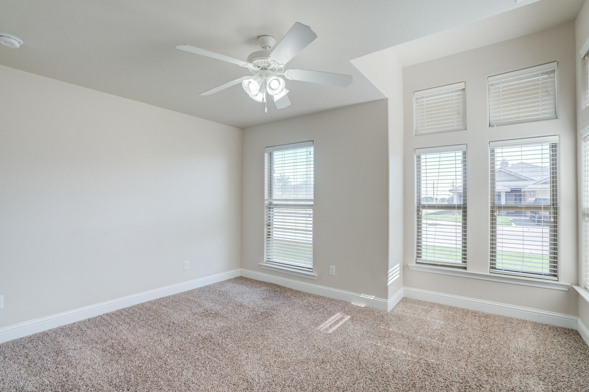 5502 113th Street Lubbock, TX 79424 - Photo 13 of 40 5502-113th-St_Lubbock-TX_9