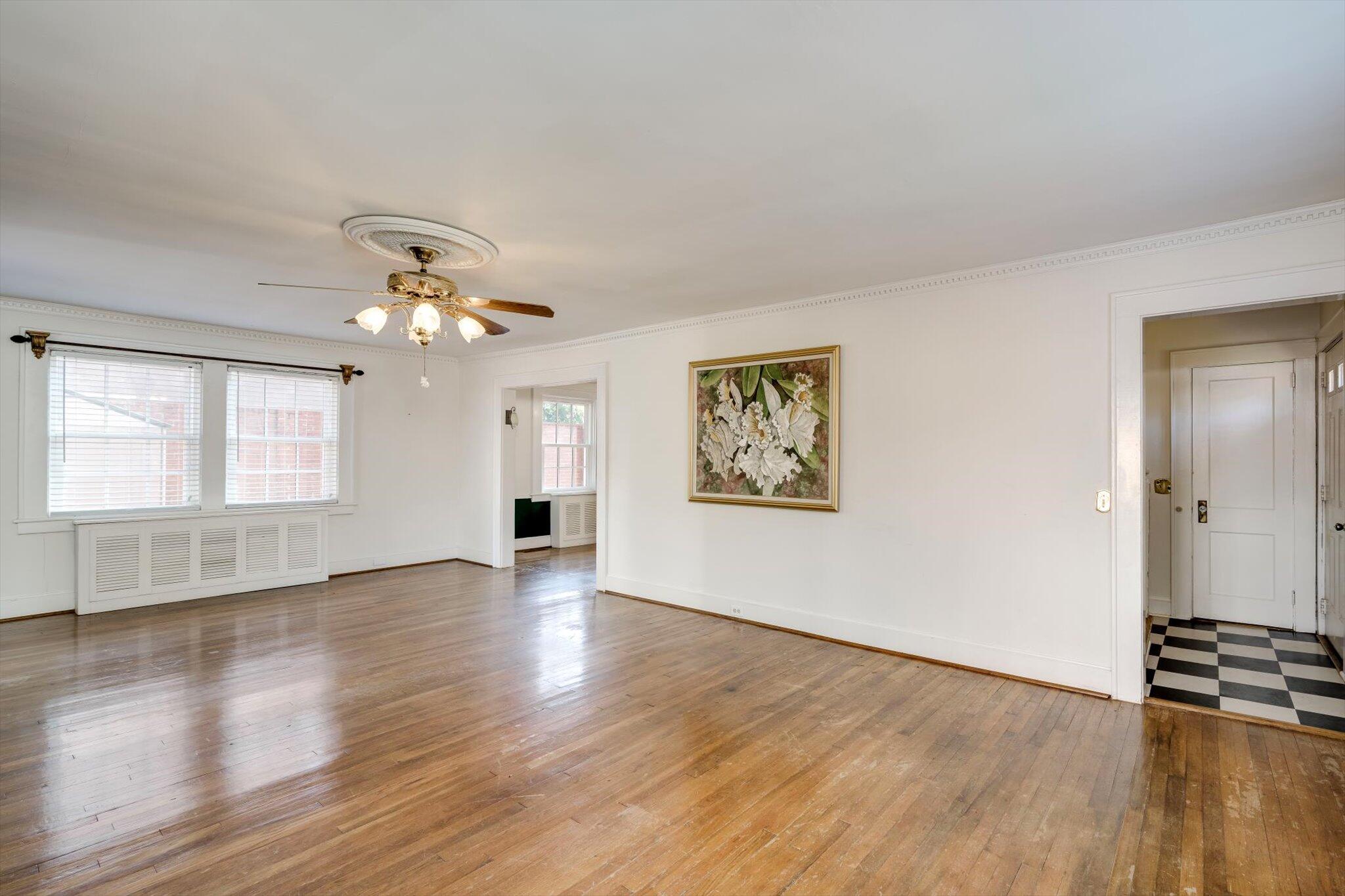 927 Hayne Avenue Southwest Aiken, SC 29801 - Photo 9 of 72 11-007-