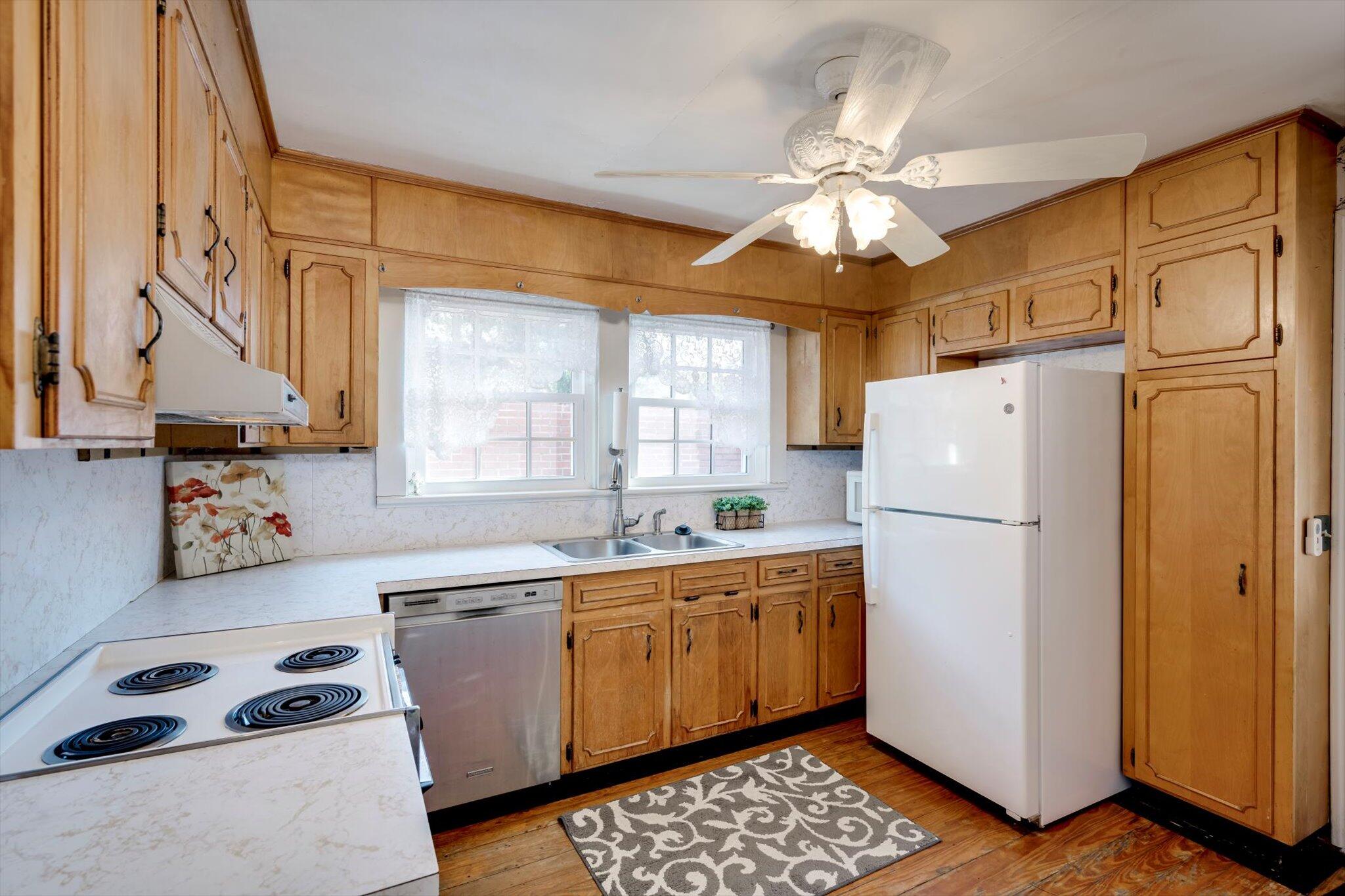 927 Hayne Avenue Southwest Aiken, SC 29801 - Photo 18 of 72 21-015-