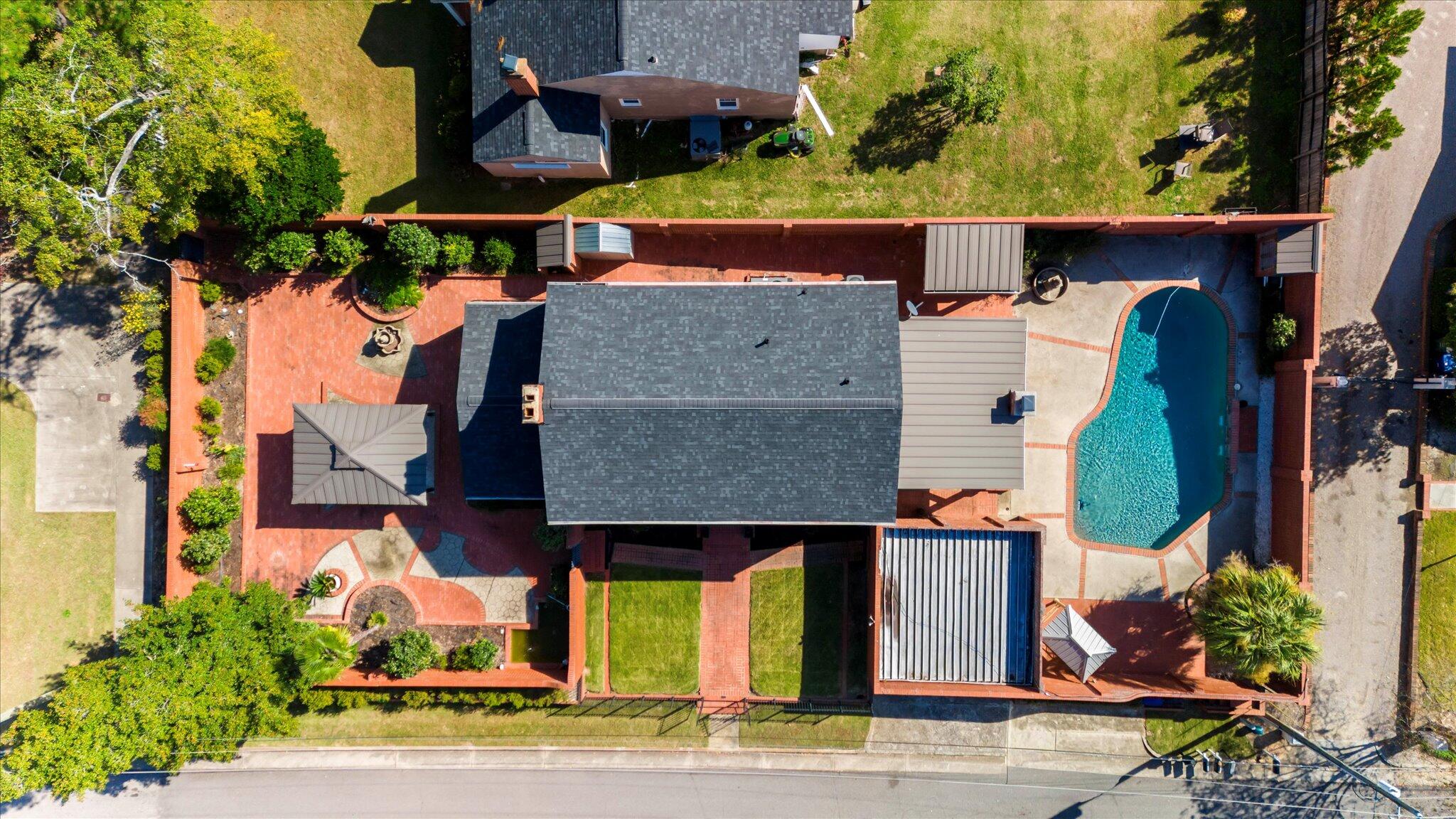 927 Hayne Avenue Southwest Aiken, SC 29801 - Photo 2 of 72 04-001-