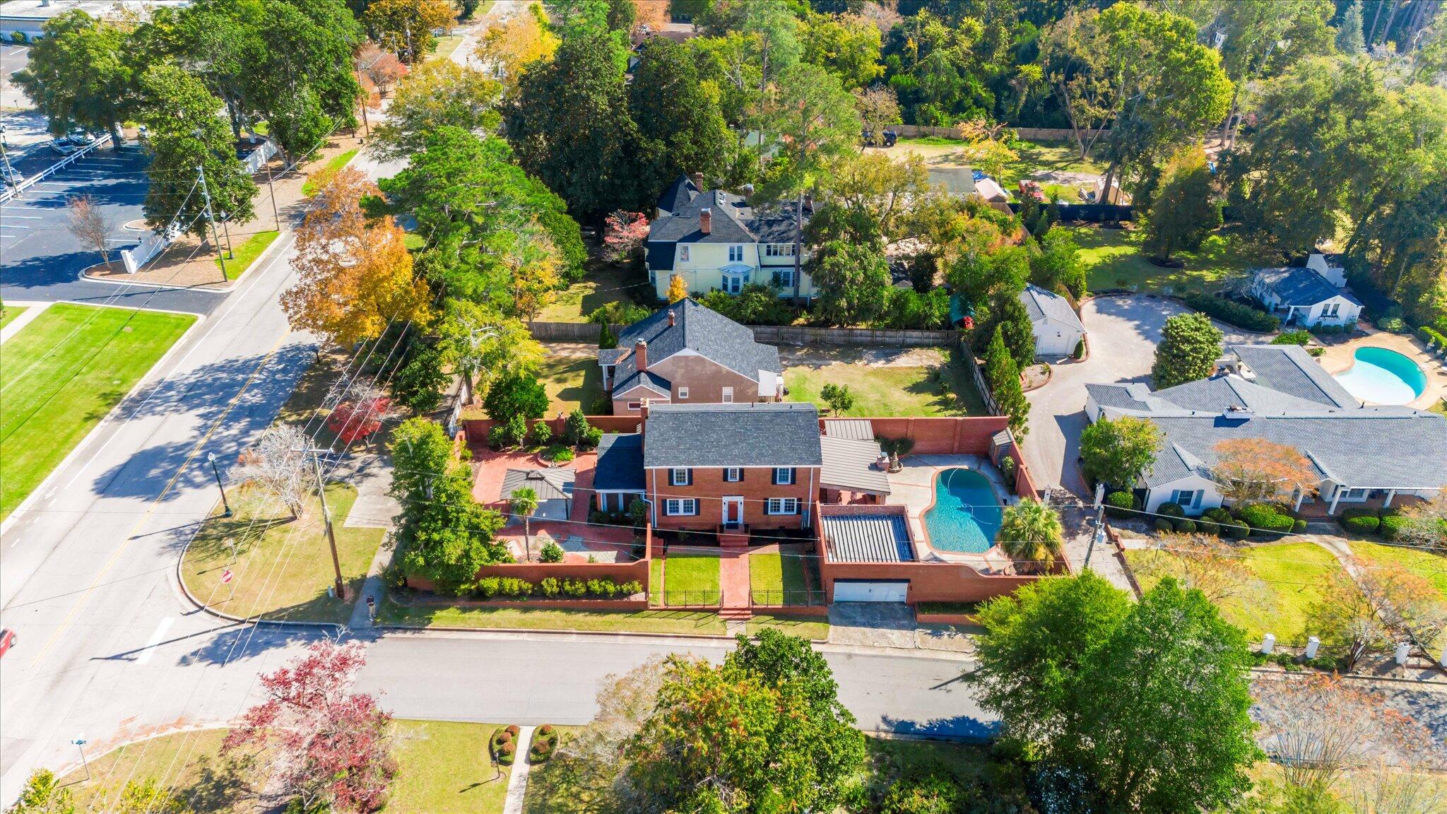 927 Hayne Avenue Southwest Aiken, SC 29801 - Photo 4 of 72 03-003-