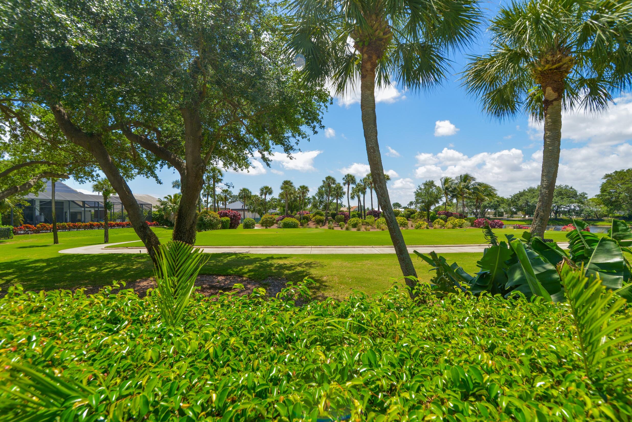 4335 Bocaire Boulevard Boca Raton, FL 33487 - Photo 27 of 55 a view of a garden with an ocean