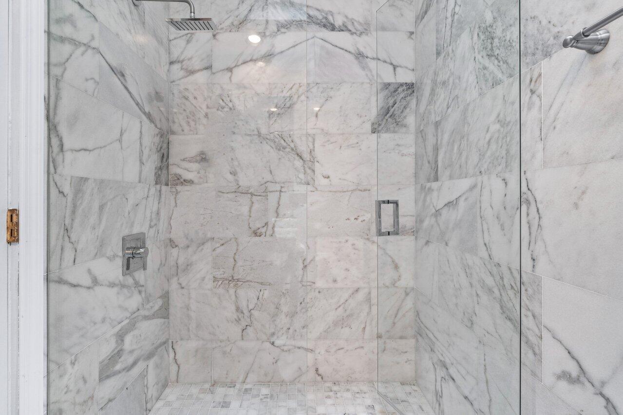 4335 Bocaire Boulevard Boca Raton, FL 33487 - Photo 38 of 55 Second bedroom shower