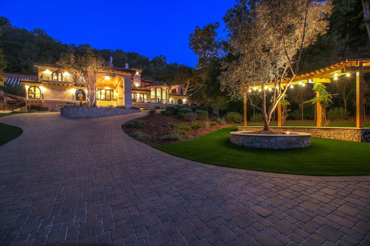 13740 Pierce Road Saratoga, CA 95070 - Photo 22 of 100 a view of a park with large trees