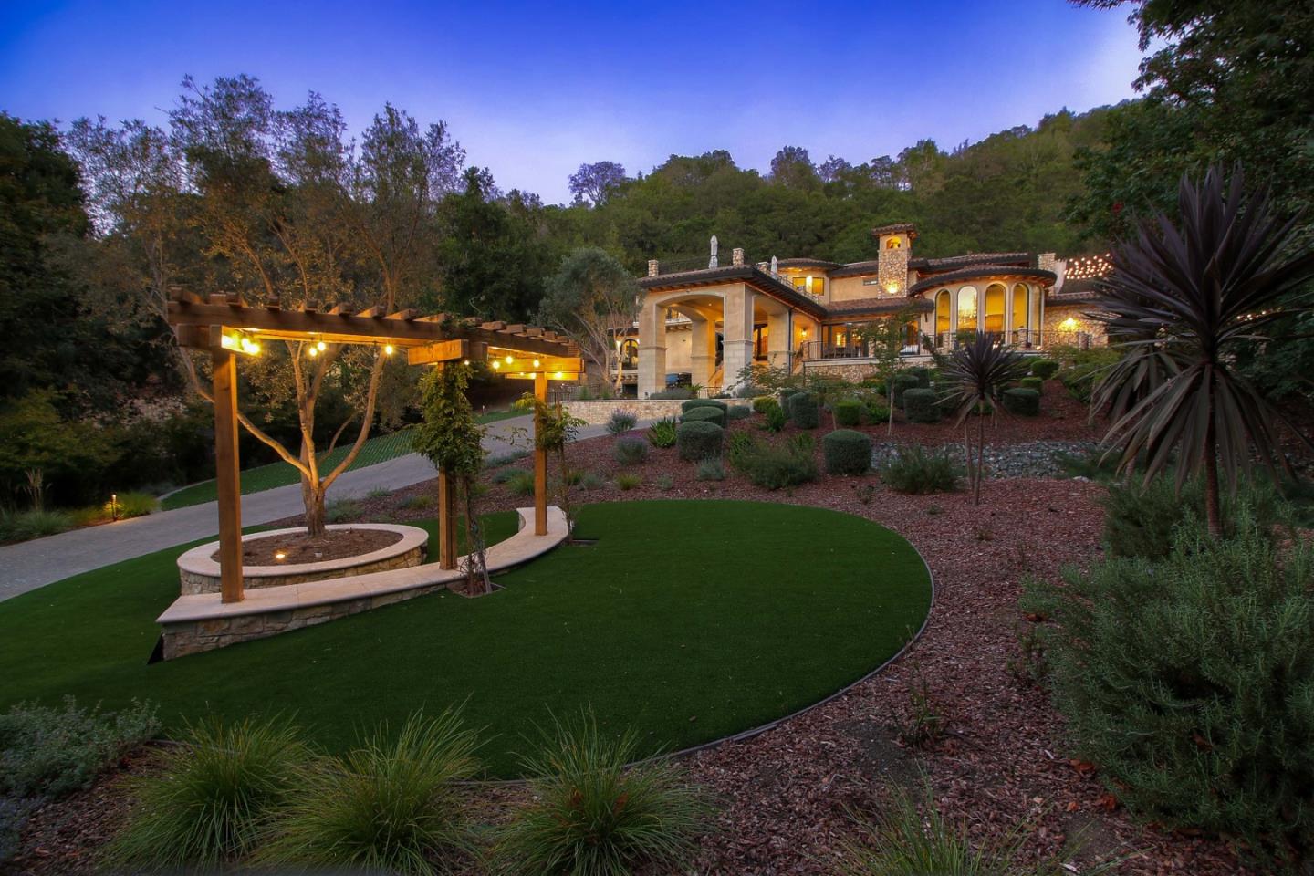 13740 Pierce Road Saratoga, CA 95070 - Photo 37 of 100