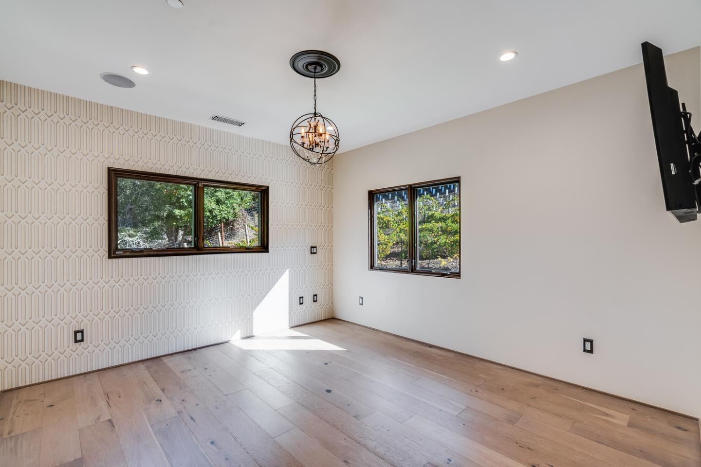 13740 Pierce Road Saratoga, CA 95070 - Photo 39 of 100