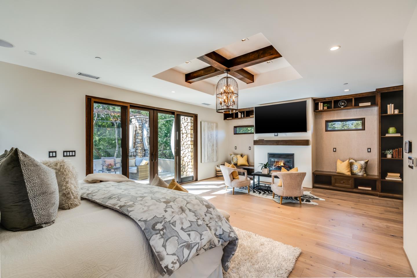 13740 Pierce Road Saratoga, CA 95070 - Photo 4 of 100