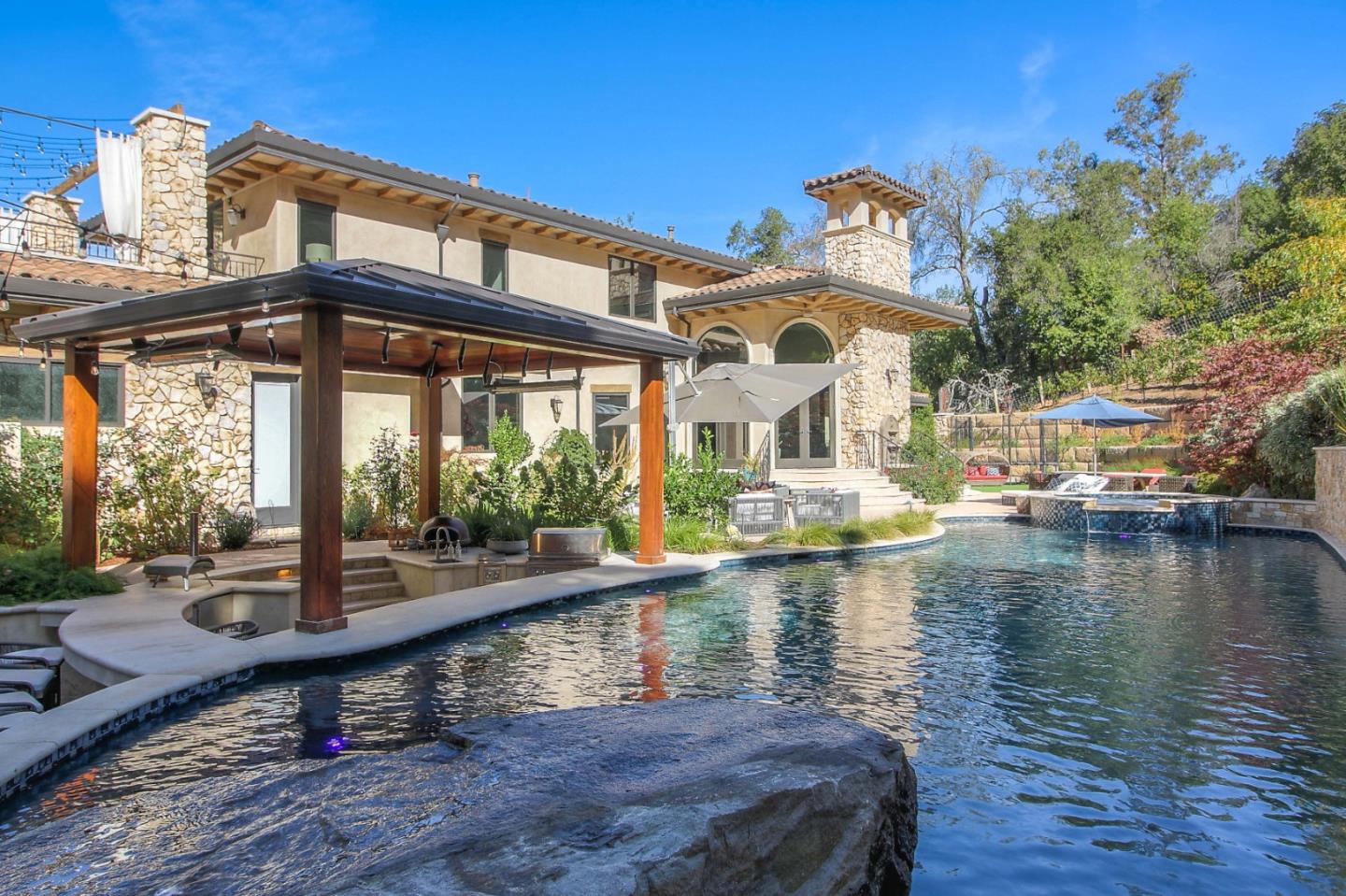 13740 Pierce Road Saratoga, CA 95070 - Photo 5 of 100