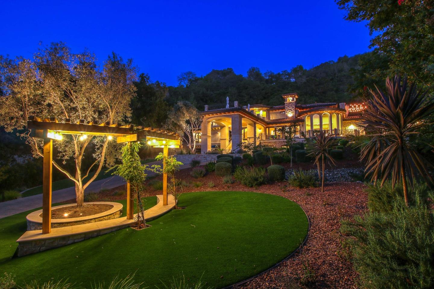 13740 Pierce Road Saratoga, CA 95070 - Photo 73 of 100 a view of a park with palm trees