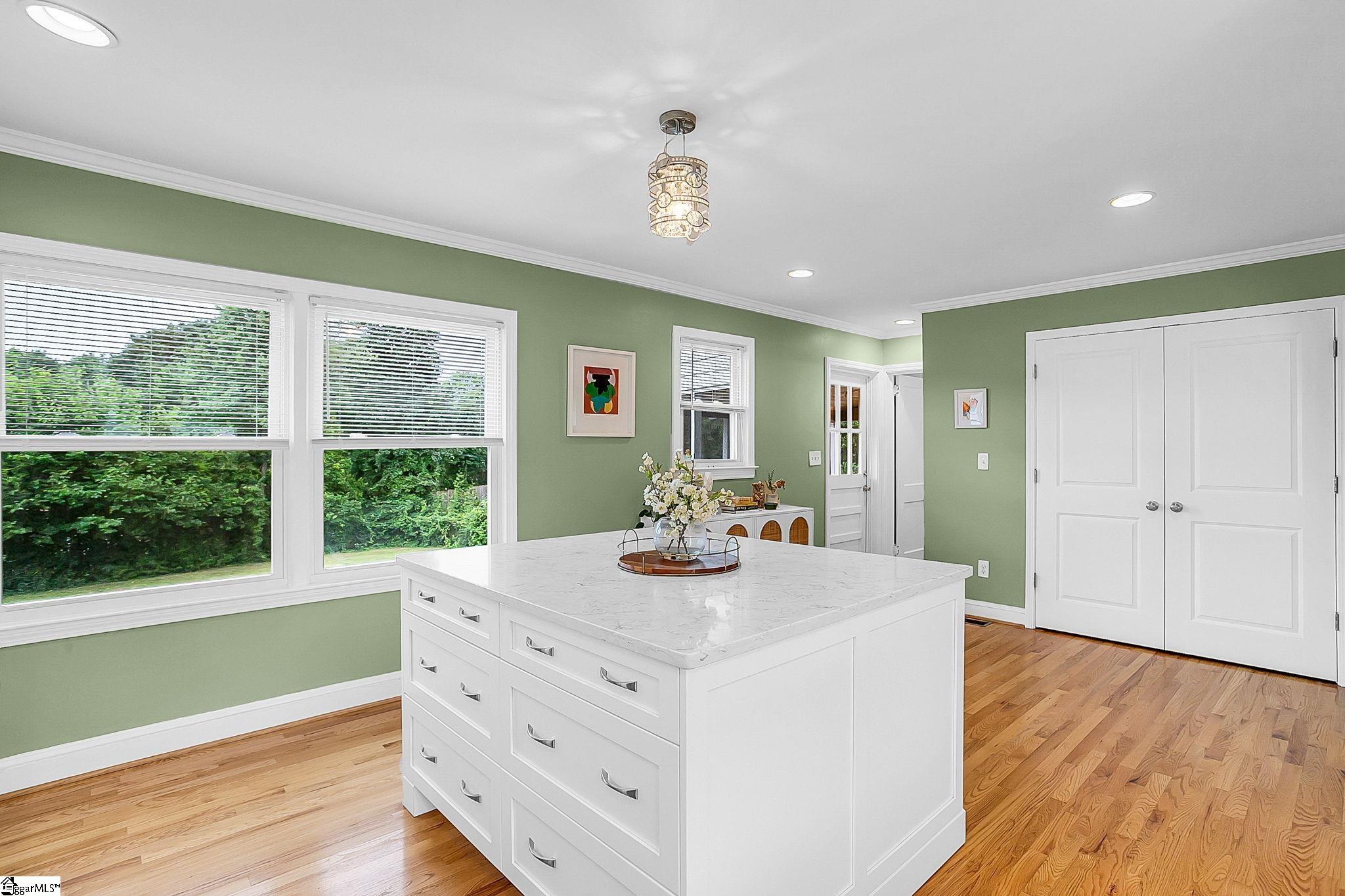 14 Midland Street Greenville, SC 29607 - Photo 19 of 43 Gallery Image 19